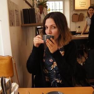 Meet your Posher, Jacqueline